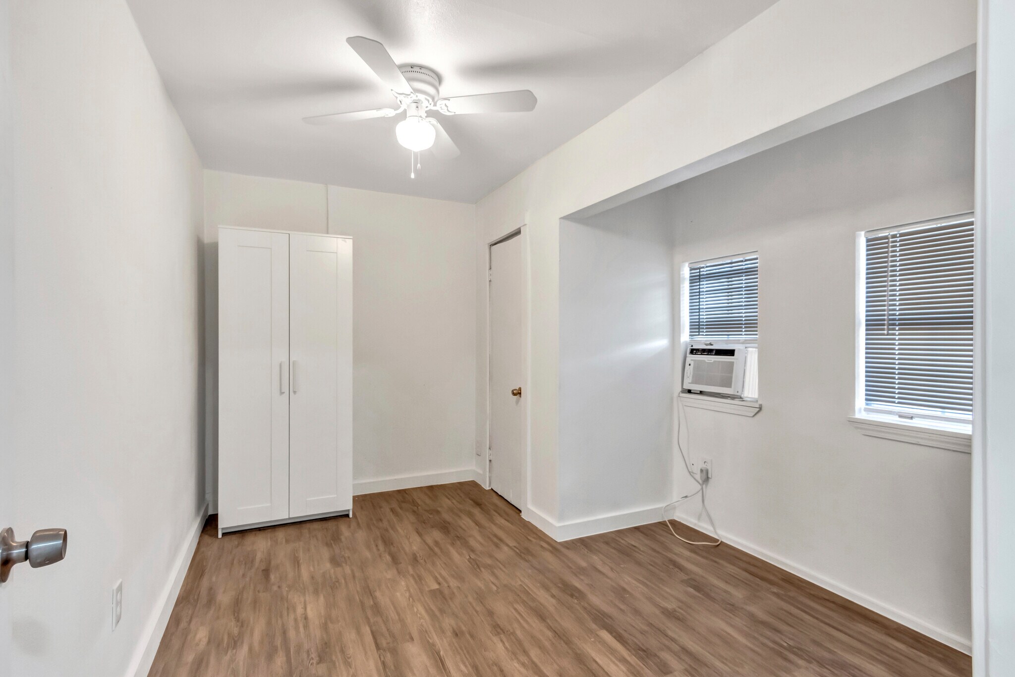 Building Photo - 397 Wills Point St