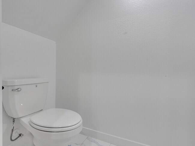 Building Photo - 8407 Mahalia Dr