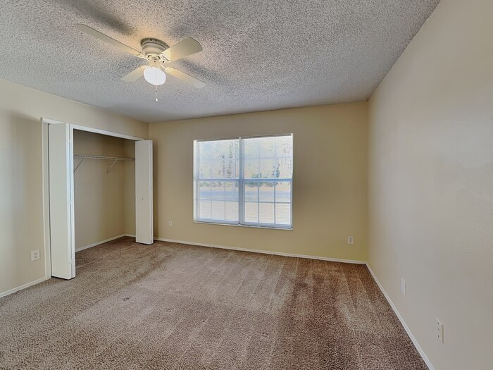 Building Photo - 11102 River Grove Dr