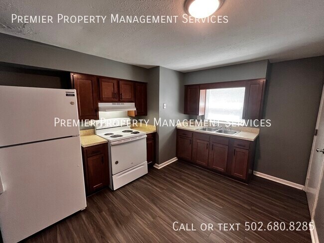 Building Photo - 3706 Noblitt Dr