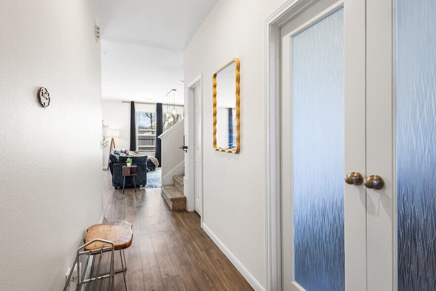 Building Photo - 6706 Hobby Wind Ridge Dr