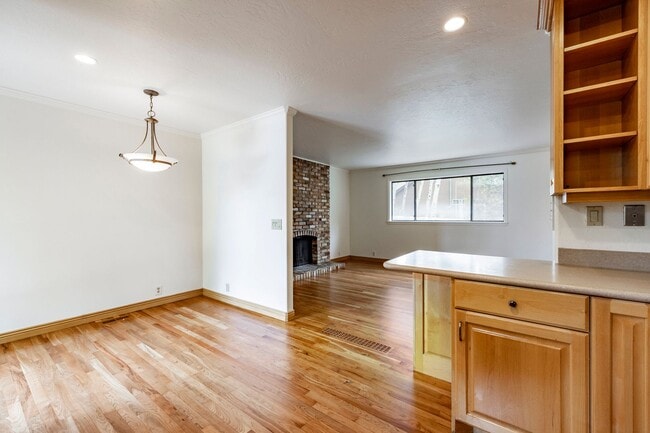 Building Photo - Tranquil Park Meadows Escape with Large Pr...