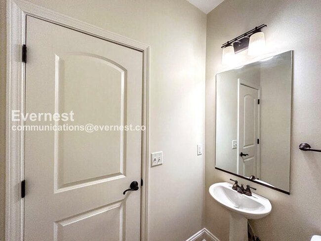 Building Photo - 57 W Georgia Ave