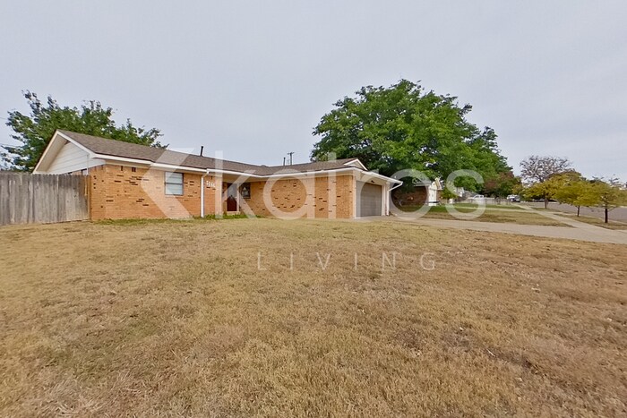 Building Photo - 5146 Susan Dr