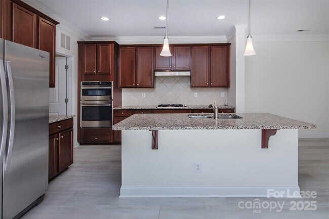 Building Photo - 2231 Eversham Dr NW