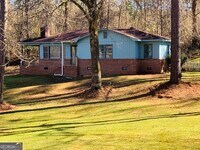 Building Photo - 32 N Cove Dr