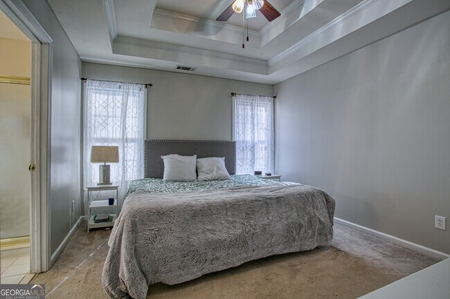 Building Photo - 3633 Elinburg Cove Trail NE