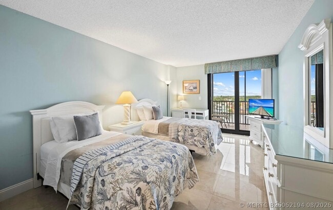 Building Photo - 3420 S Ocean Blvd