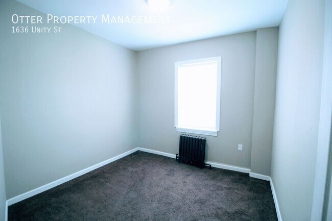 Building Photo - 1636 Unity St