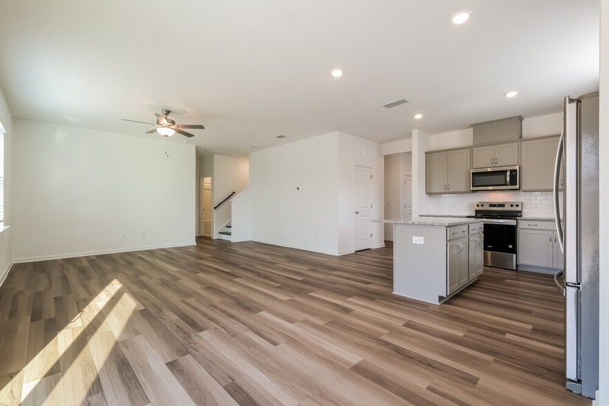 Building Photo - 3130 Whitman Ct