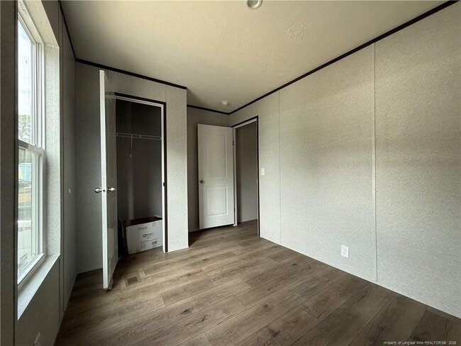 Building Photo - 5522 Aberdeen Pl