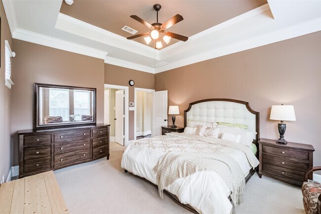 Building Photo - 10311 Monticello Hill Dr