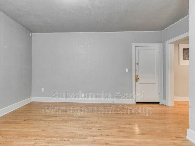 Building Photo - 429 NW 11th St