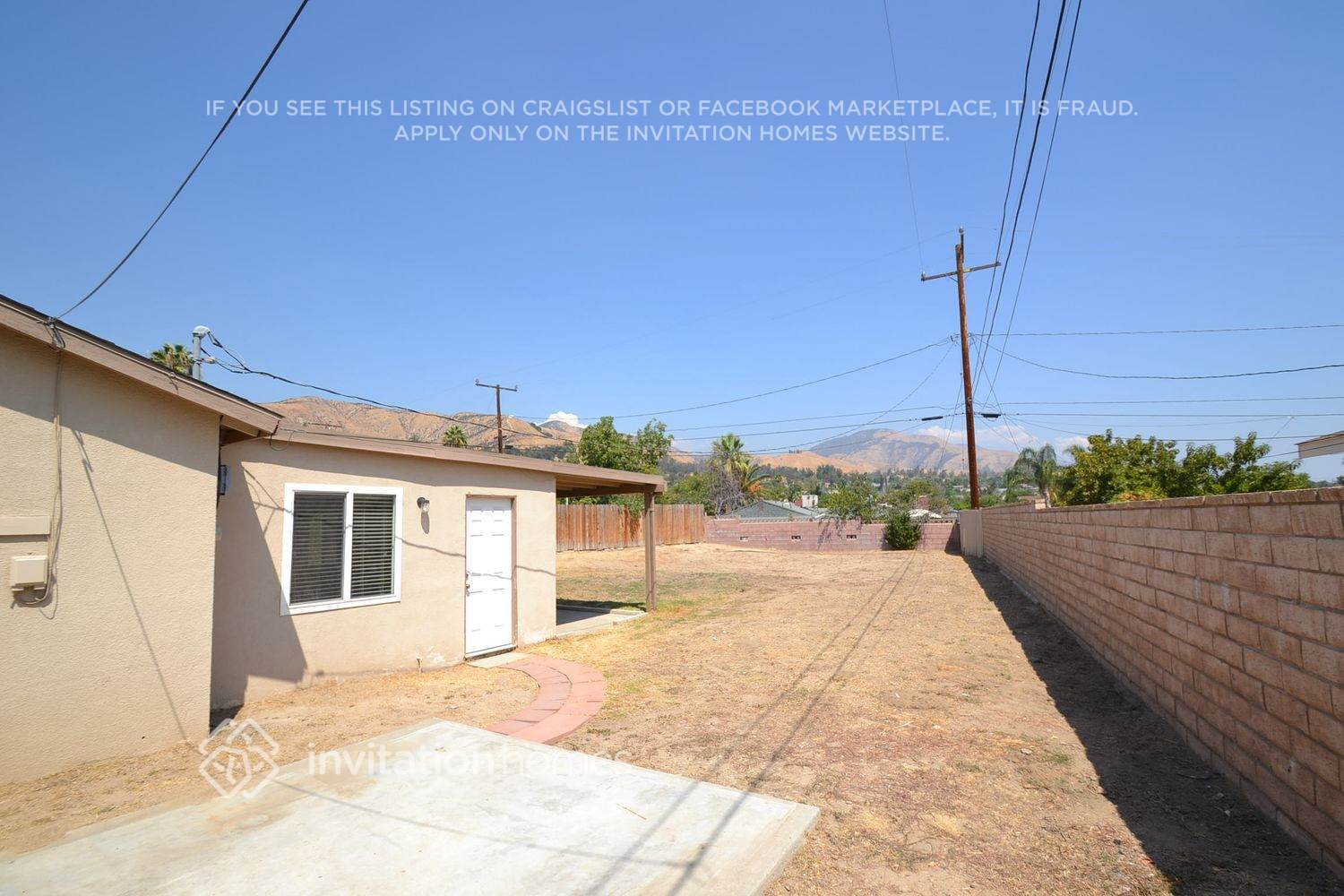 Building Photo - 3937 N Golden Ave