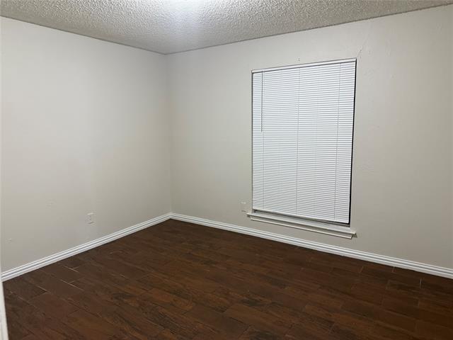 Building Photo - 3008 Townbluff Dr
