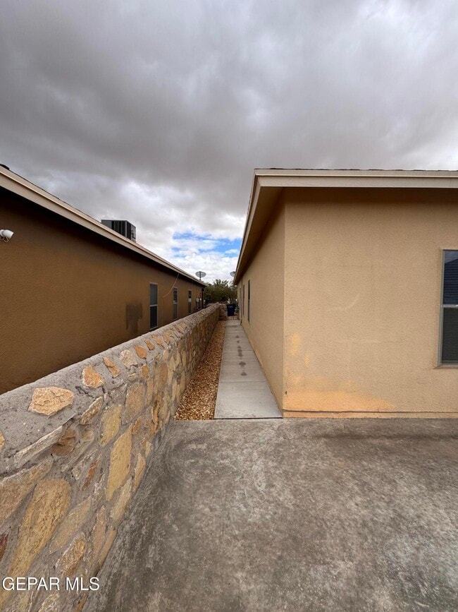 Building Photo - 14308 Pancho Gonzalez Ct