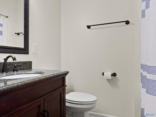 Building Photo - 826 Eldorado Ave SE