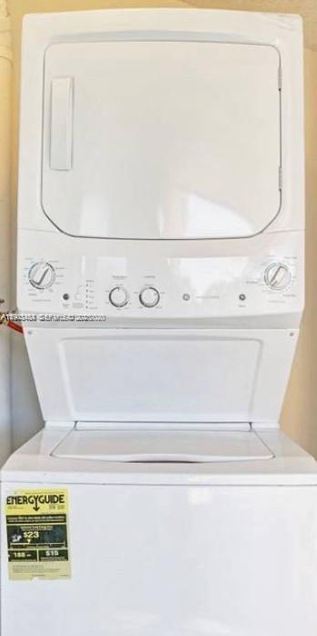 Building Photo - 10725 Cleary Blvd