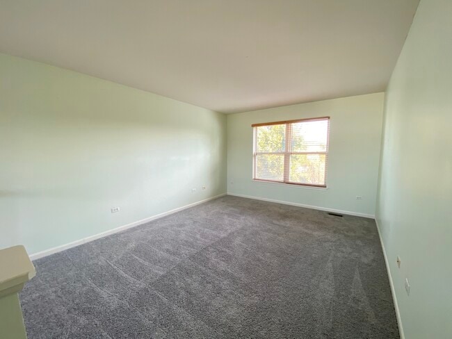 Building Photo - 1659 S Candlestick Way