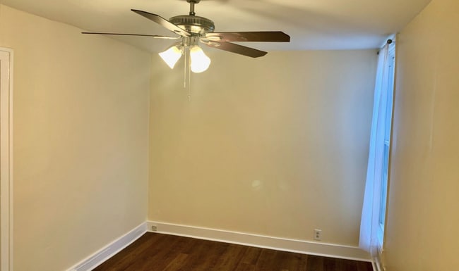 Building Photo - 1709 Cass St