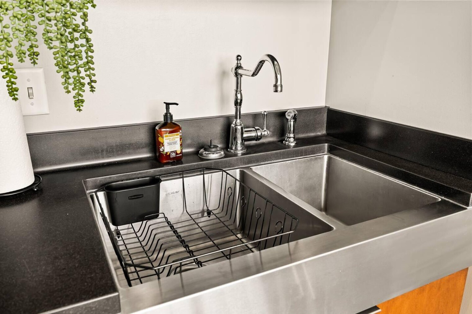 Building Photo - 1216 SW Adams St