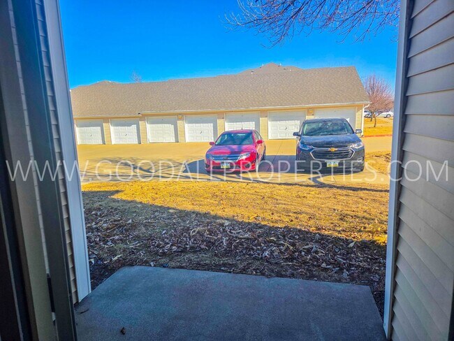 Building Photo - Reduced rent for the first three months!! 2 Bedroom 2 Bath on first level in Johnston!!