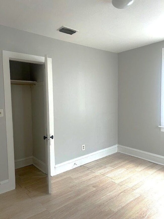 Building Photo - JUST REDUCED!!  Spacious 2 bedroom 1 bath with sunroom and large yard!!