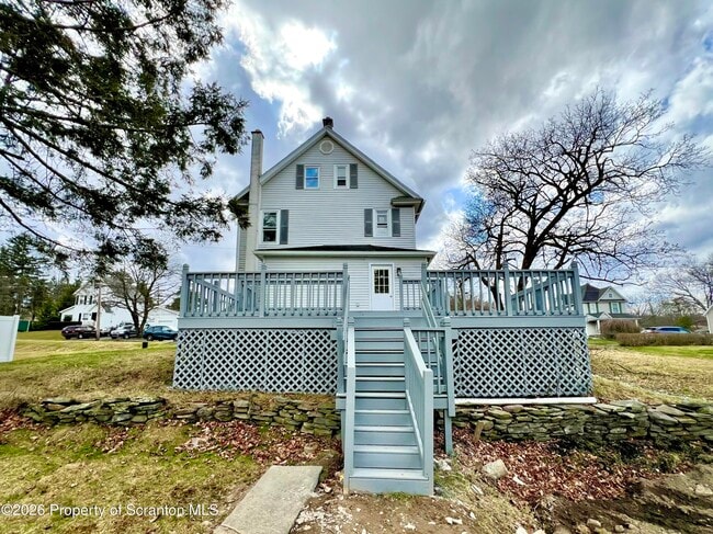 Building Photo - 207 Midway Ave