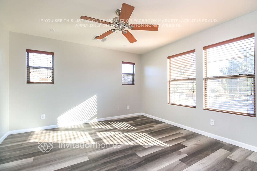 Building Photo - 451 S Hawes Rd