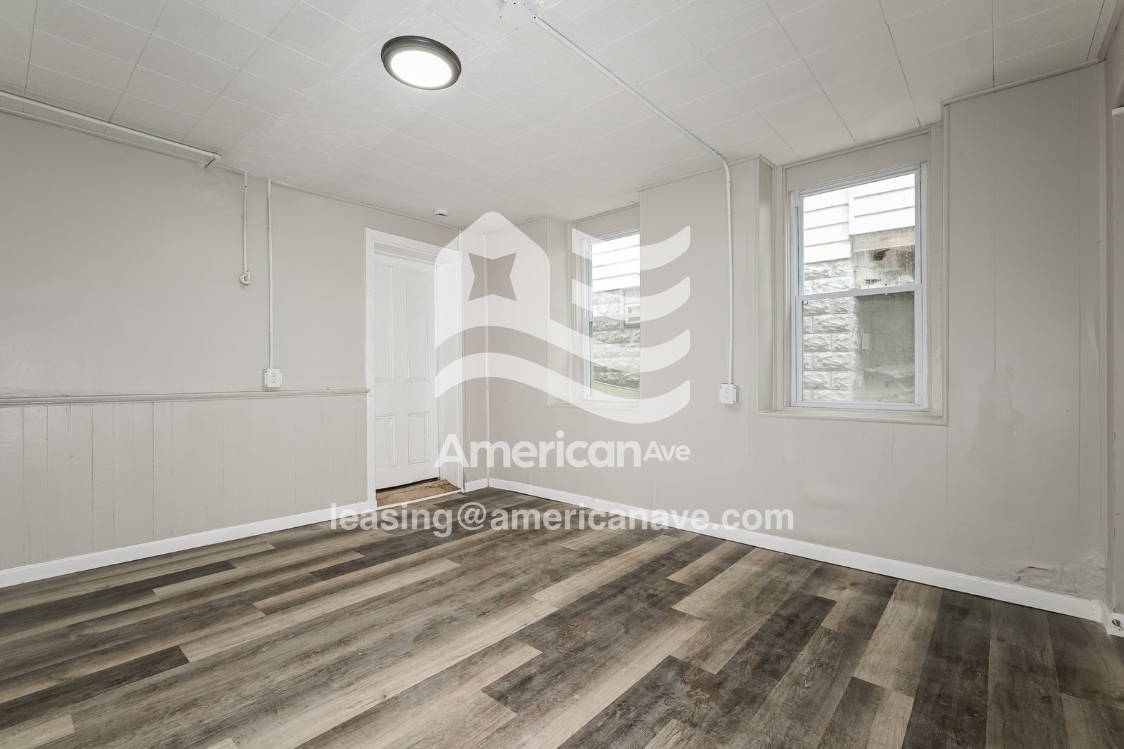 Building Photo - 1009 Woods Run Ave