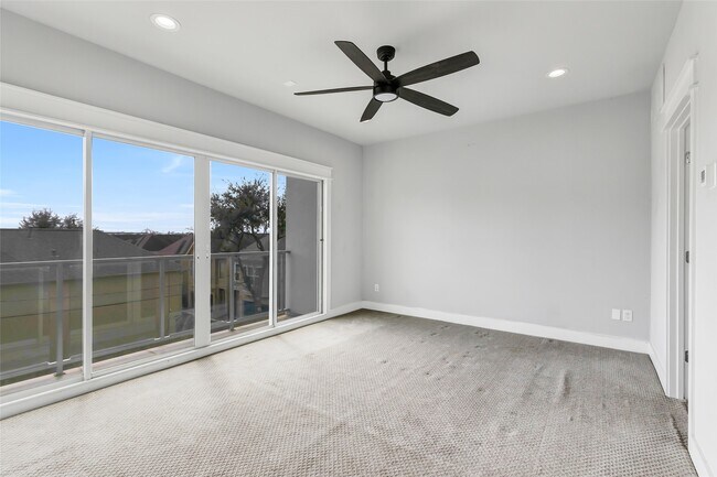 Building Photo - 3309 Baron St