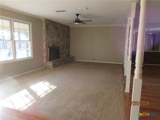 Building Photo - 906 Illinois Ave