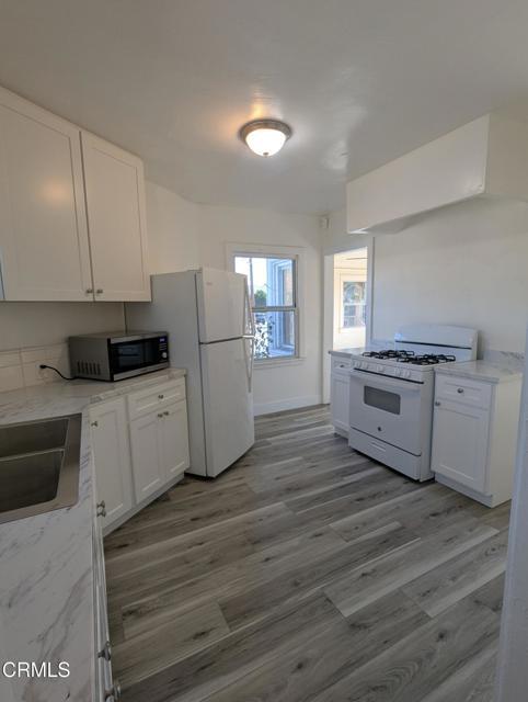 Building Photo - 205 W Ave 26