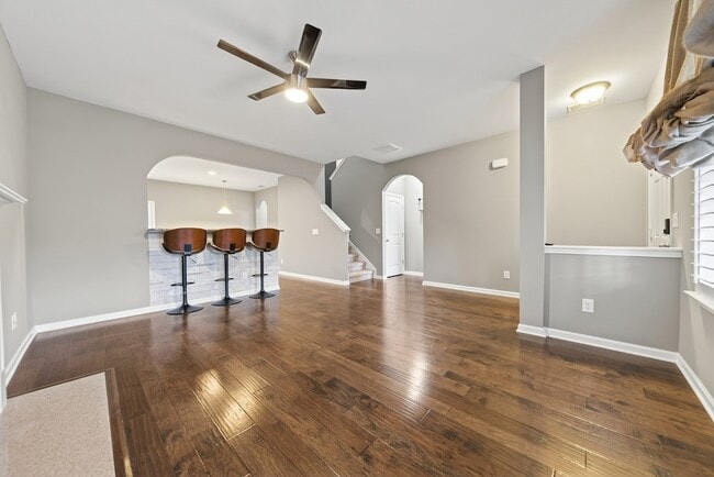 Building Photo - 1300 Riverbirch Way