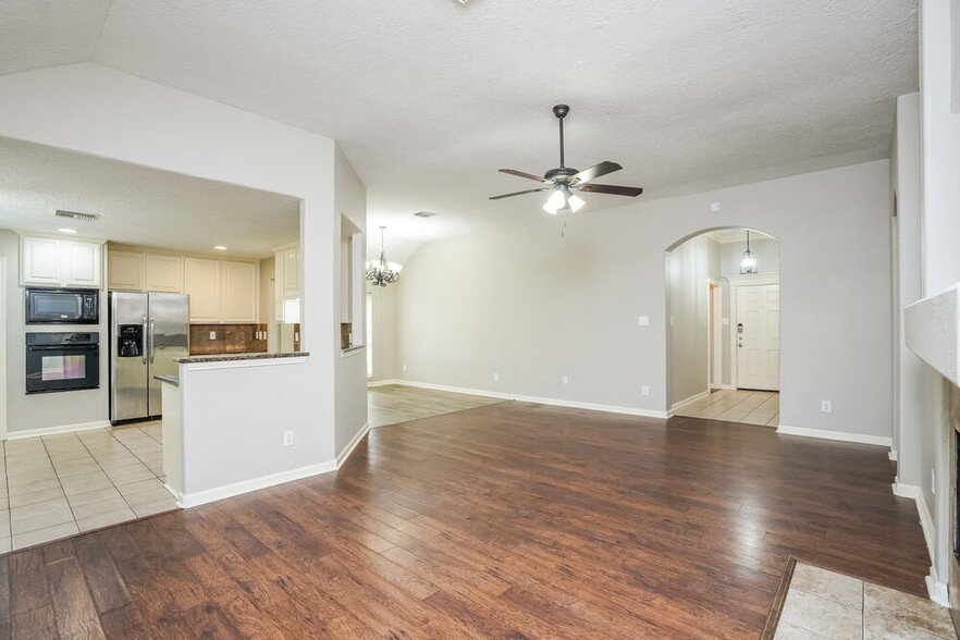 Building Photo - 3622 Sunset Meadows Dr