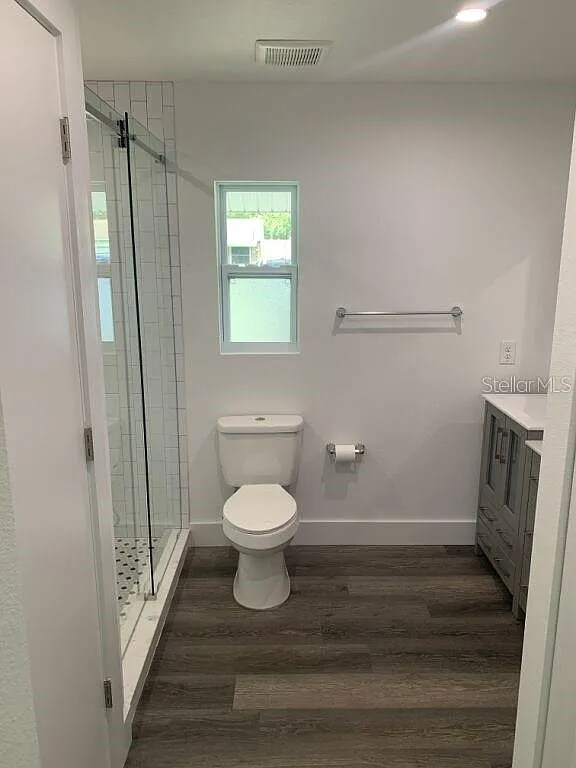 Building Photo - 4229 W Bay Vista Ave