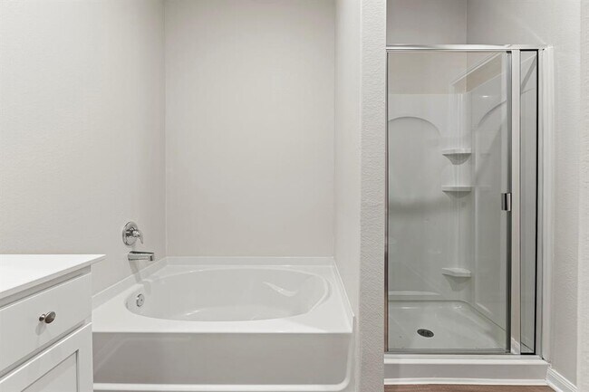 Building Photo - 1027 Rosewood Trl