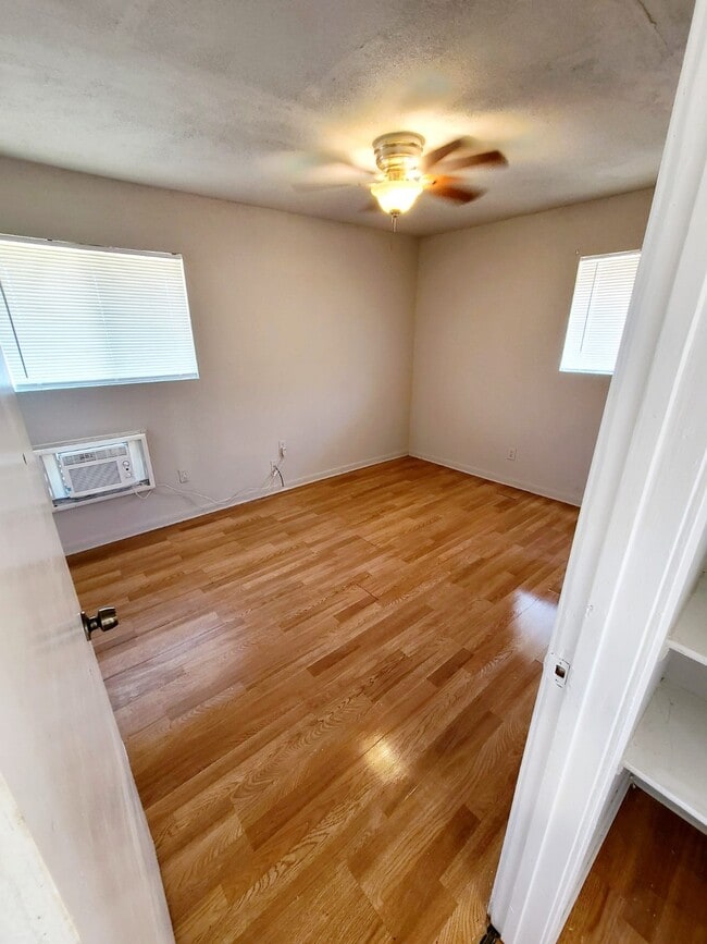 Building Photo - 500 Austin Rd