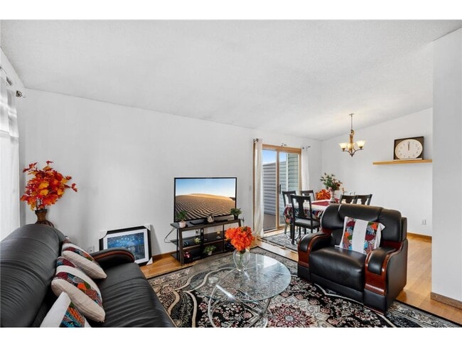 Building Photo - 14797 Lower Endicott Way