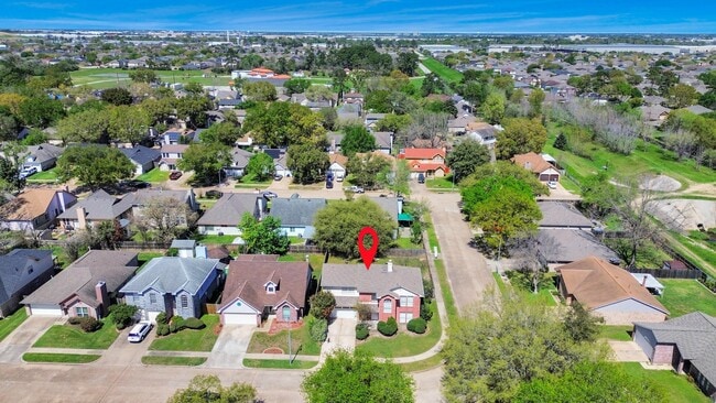 Building Photo - 8026 Big Oak Trail Dr