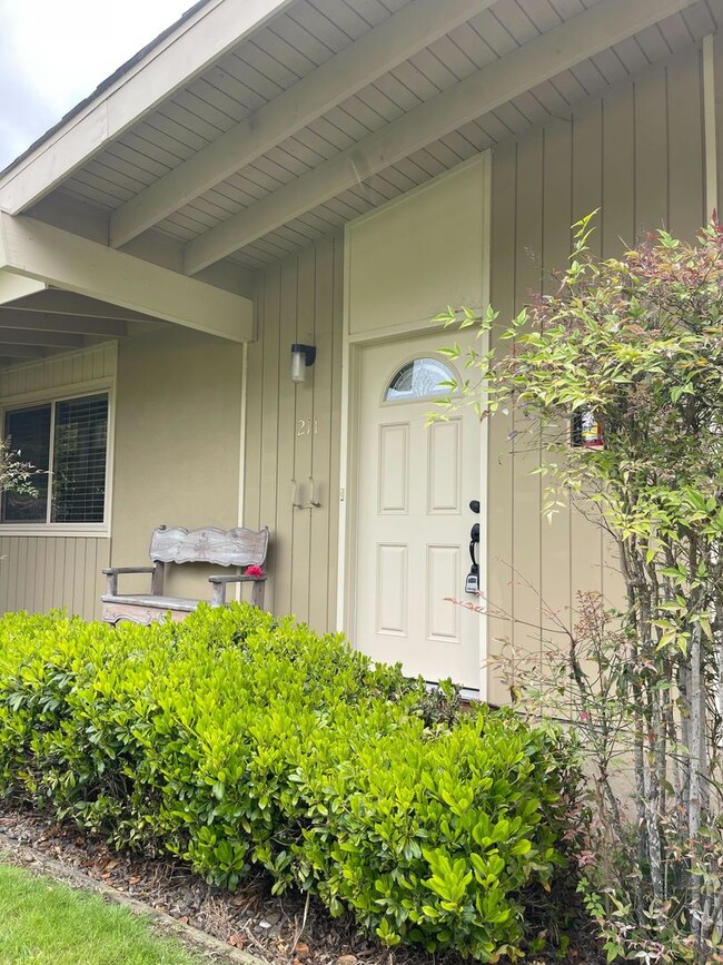Building Photo - Charming Carmel Retreat in Hacienda Carmel...
