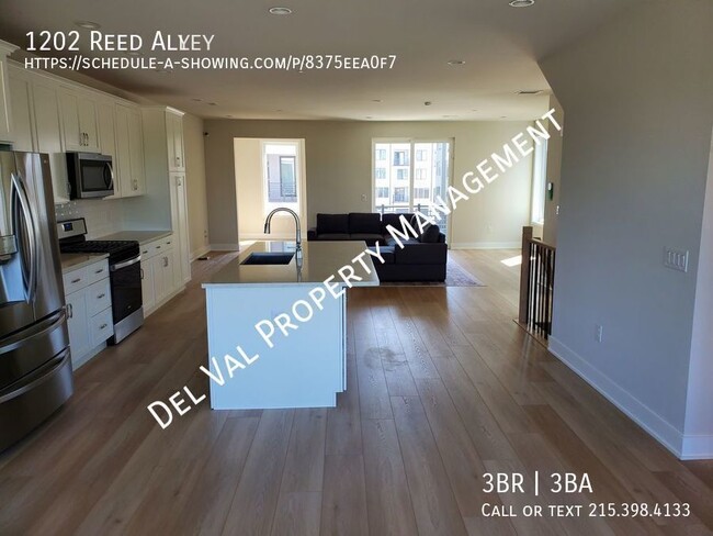 Building Photo - 1202 Reed Aly