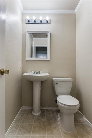 Building Photo - 404 Oxford Dr