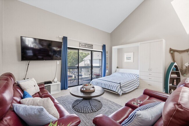 Building Photo - ***Free Utilities***Please note, this is a...