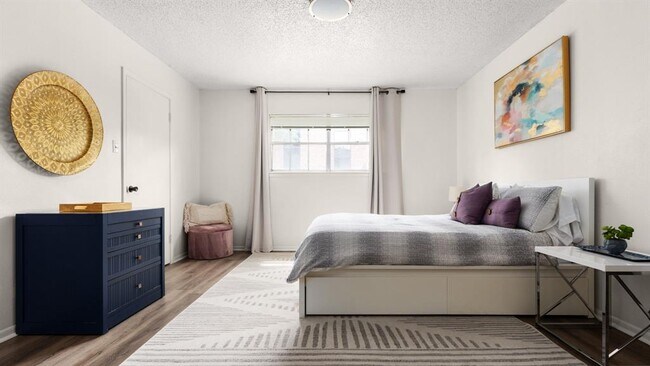 Building Photo - 8730 N Mopac Expy