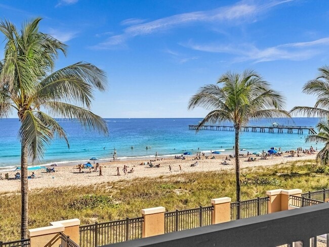 Building Photo - 4444 El Mar Dr