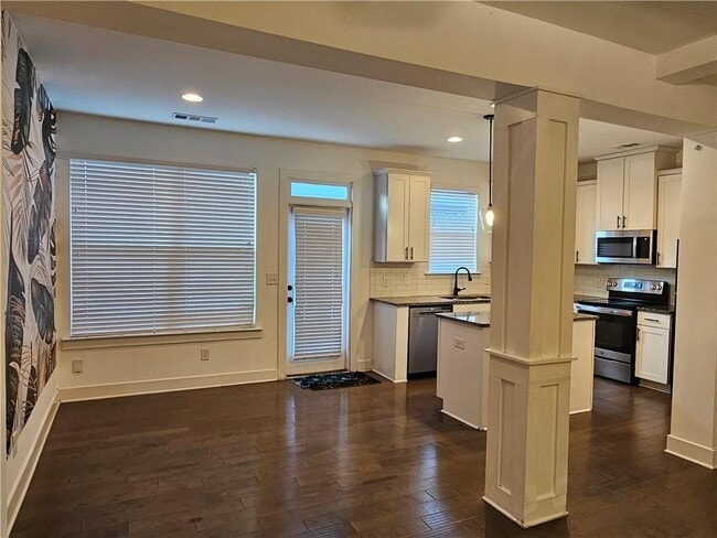 Building Photo - 73 S Auburn Lndg Pl