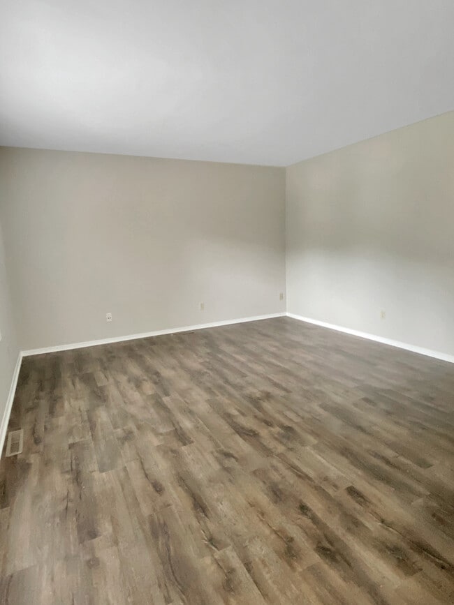 Building Photo - 36934 Illinois Rte 59