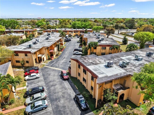 Building Photo - 13731 SW 84th St