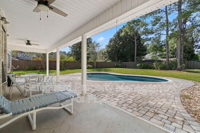 Building Photo - 3893 Paradise Bay Dr